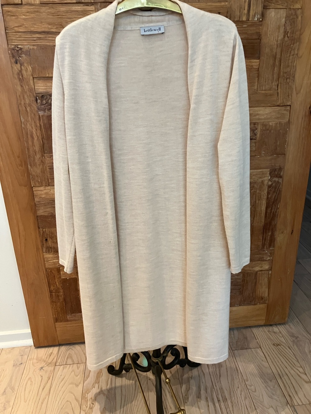Kettlewell Aurelia Cardigan in Ecru (sp/au)